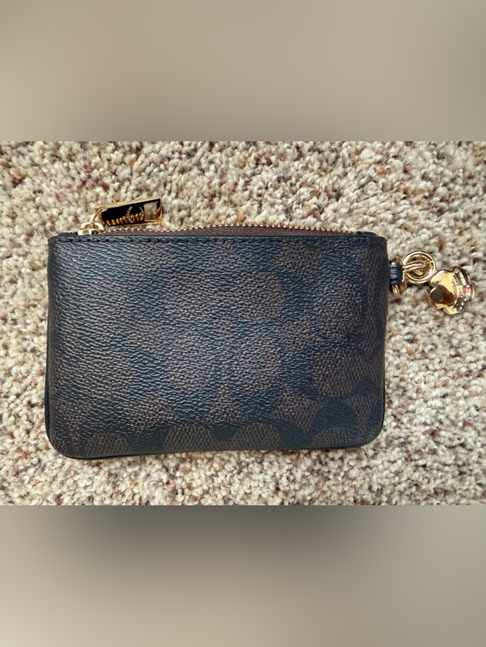 Coach small pouch /card case - Picture 2 of 4